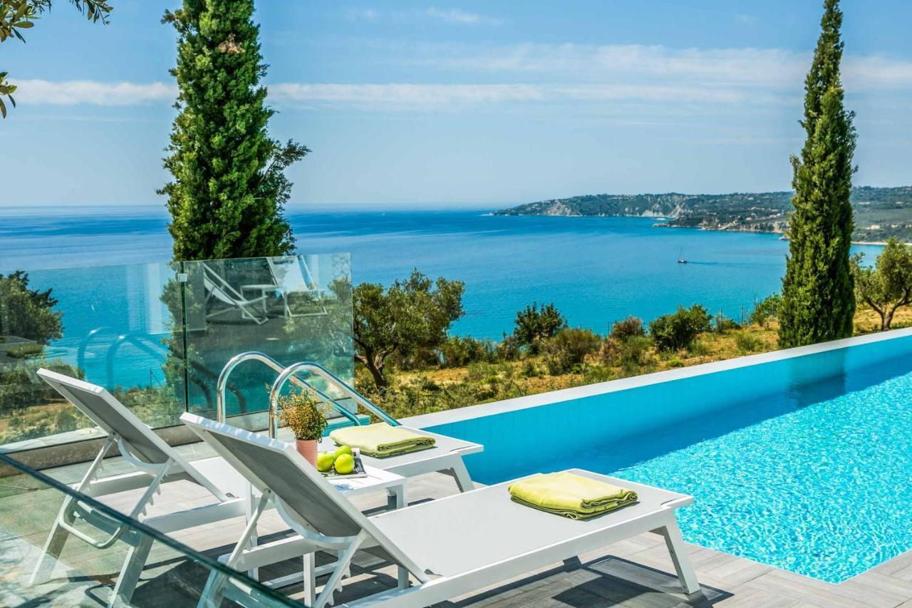 Villa Della Luna Vlachata ภายนอก รูปภาพ